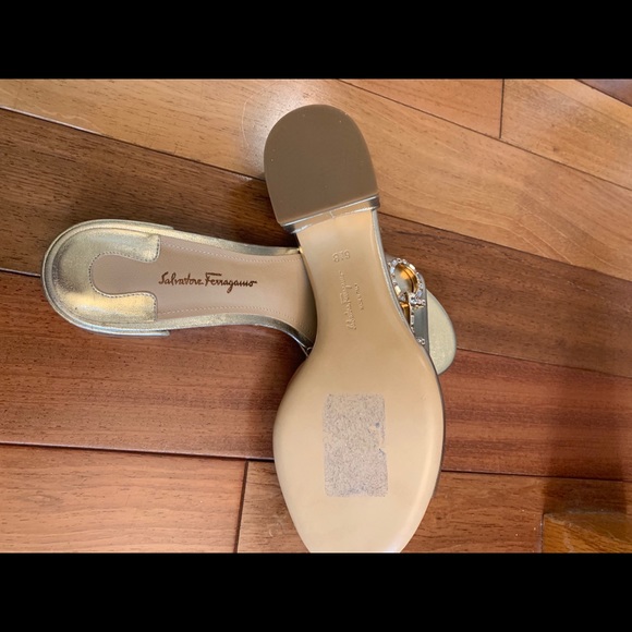 NEW Salvatore Ferragamo Gold Embellished Sandals - Picture 9 of 9